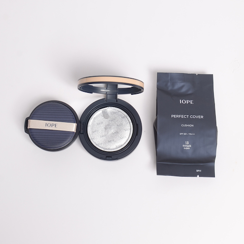 IOPE Perfect Cover Cushion SPF50+ PA+++ IOPE Perfect Cover Cushion SPF50+ PA+++